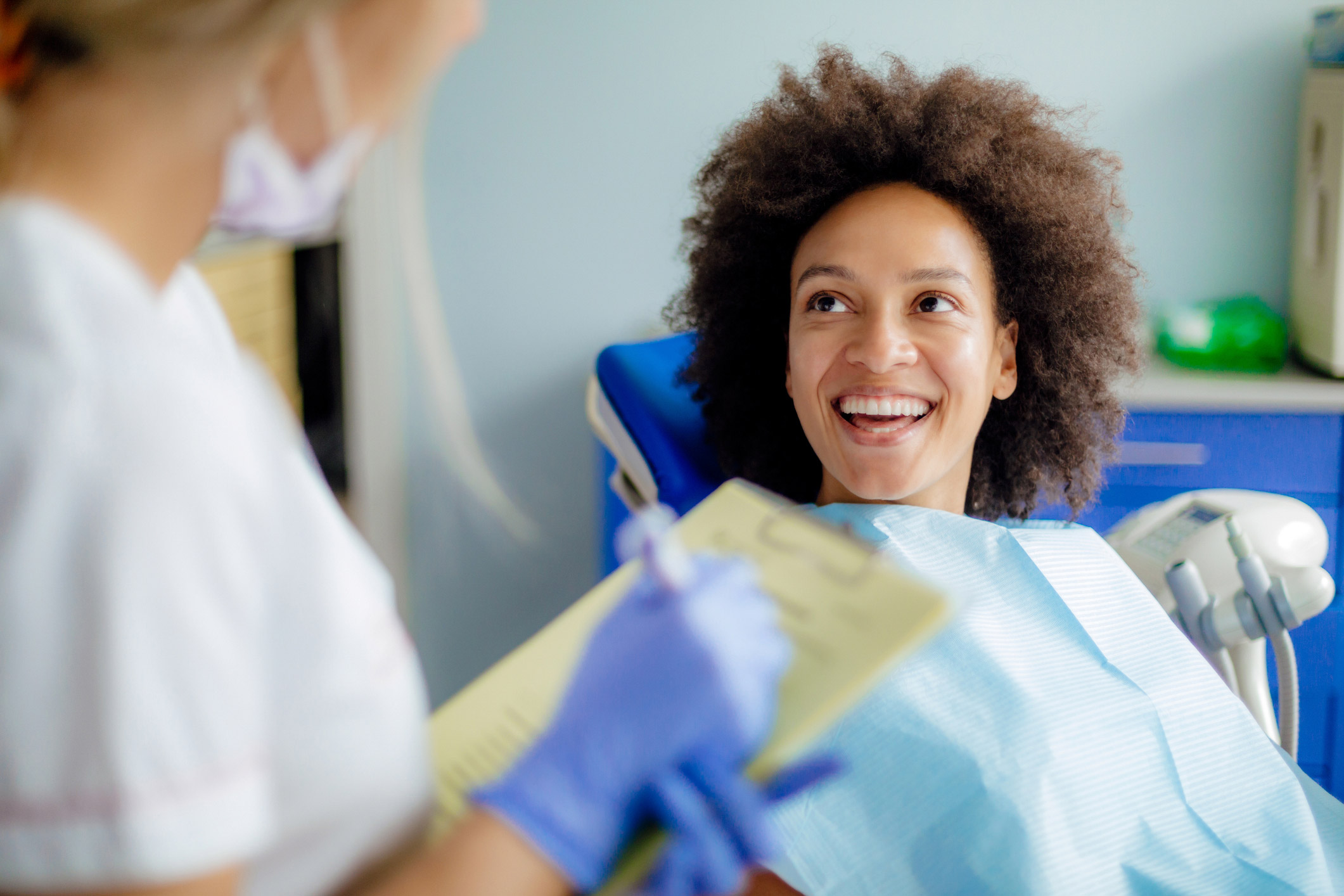 women with dentist